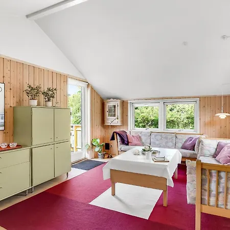 Semesterbostad Four-bedroom In