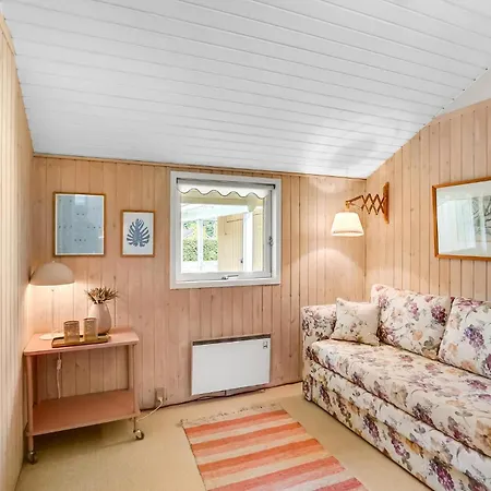 Semesterbostad Four-bedroom In *