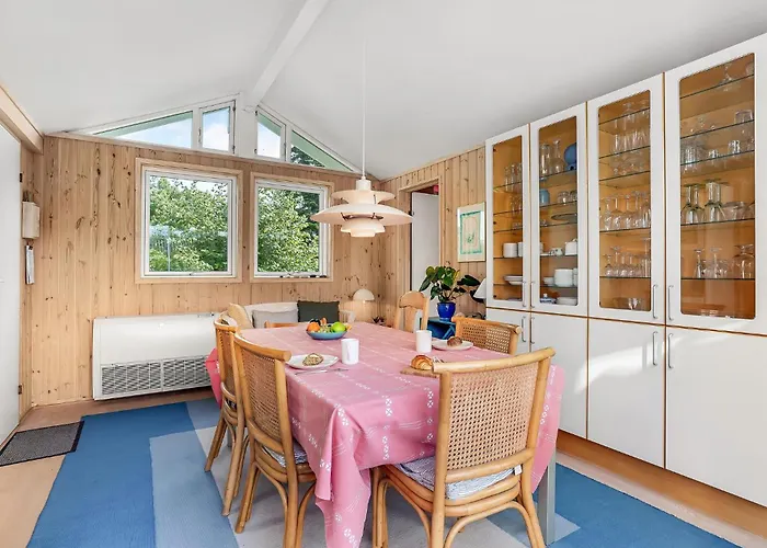 Four-bedroom In Prázdninový dům