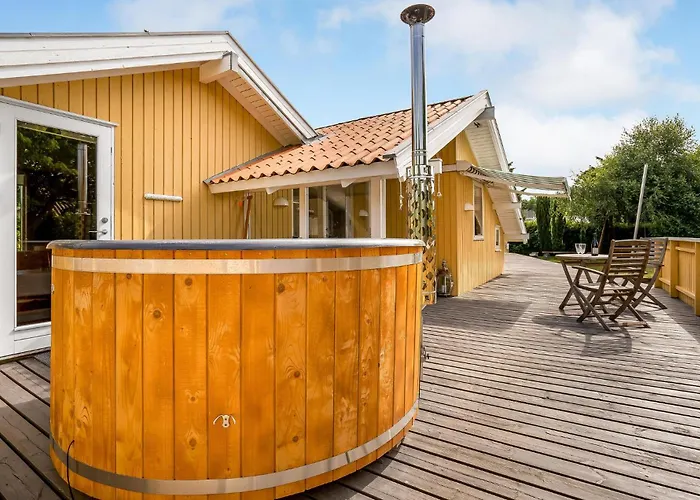Prázdninový dům Four-bedroom In *